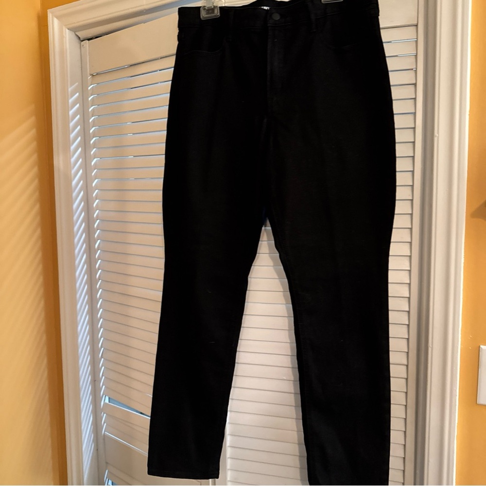 Old Navy Women’s Black Jeans
